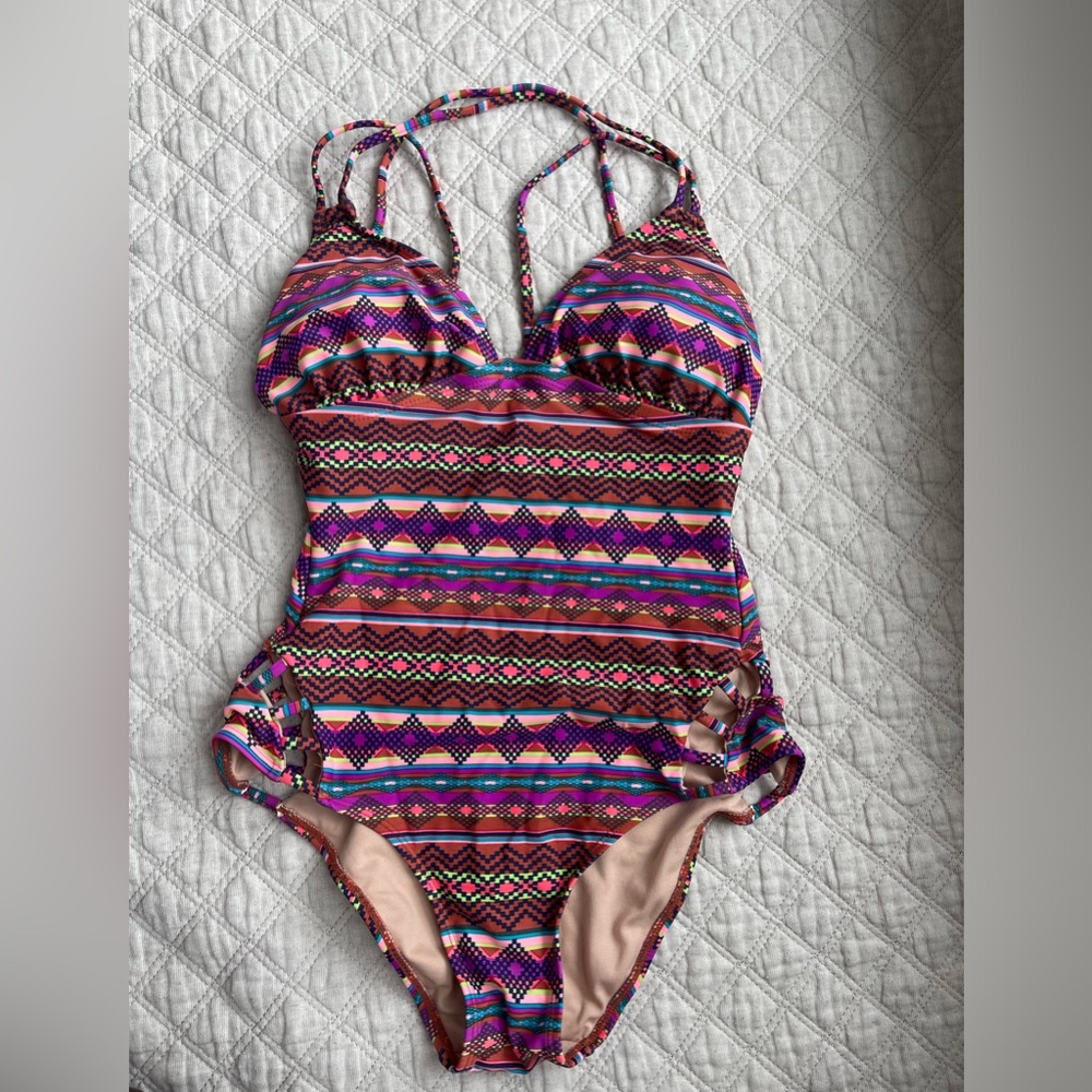 XHILARATION - One Piece Swim Suit